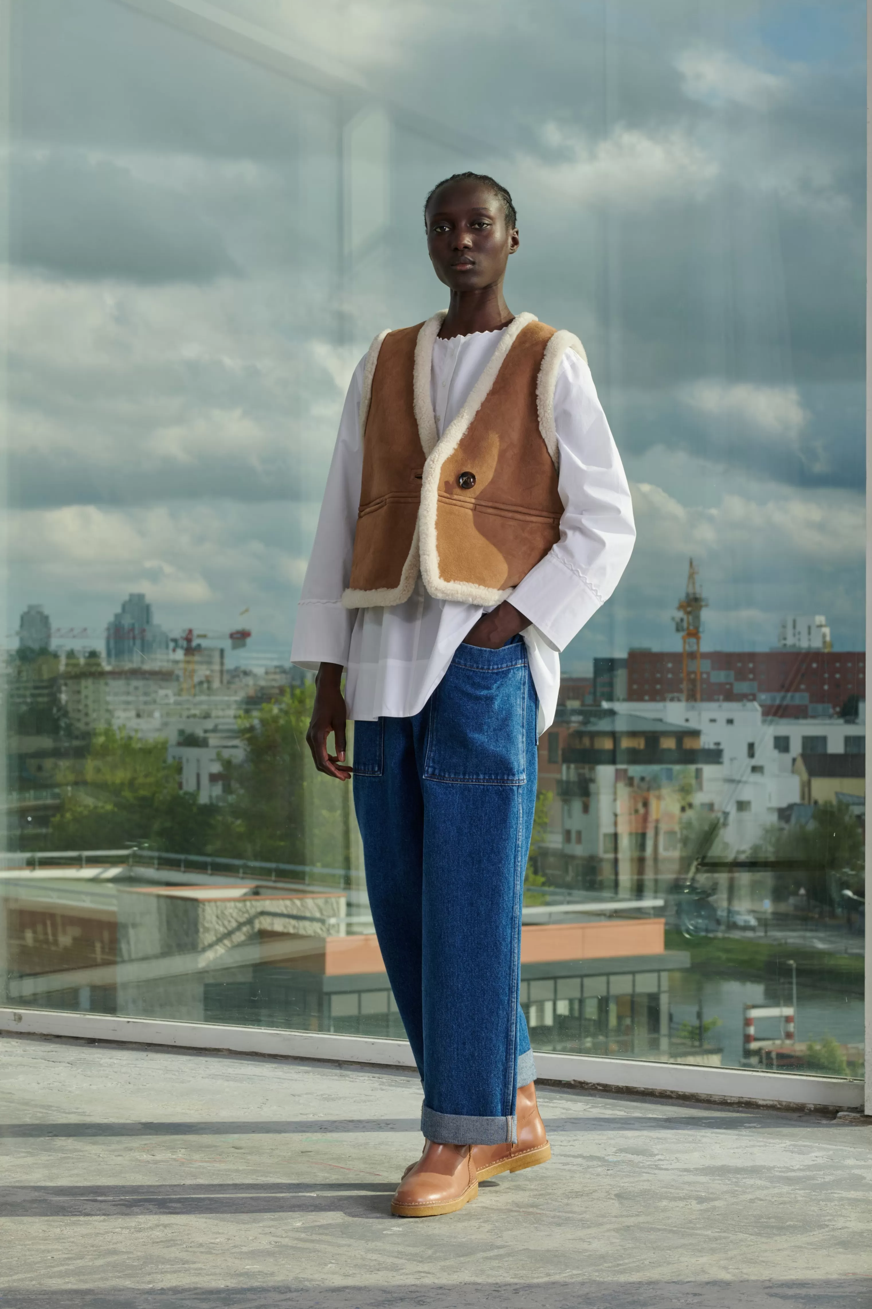 gilet_sans_manches_pyrenees_736337.webp Soeur -GILET SANS MANCHES PYRENEES Miel