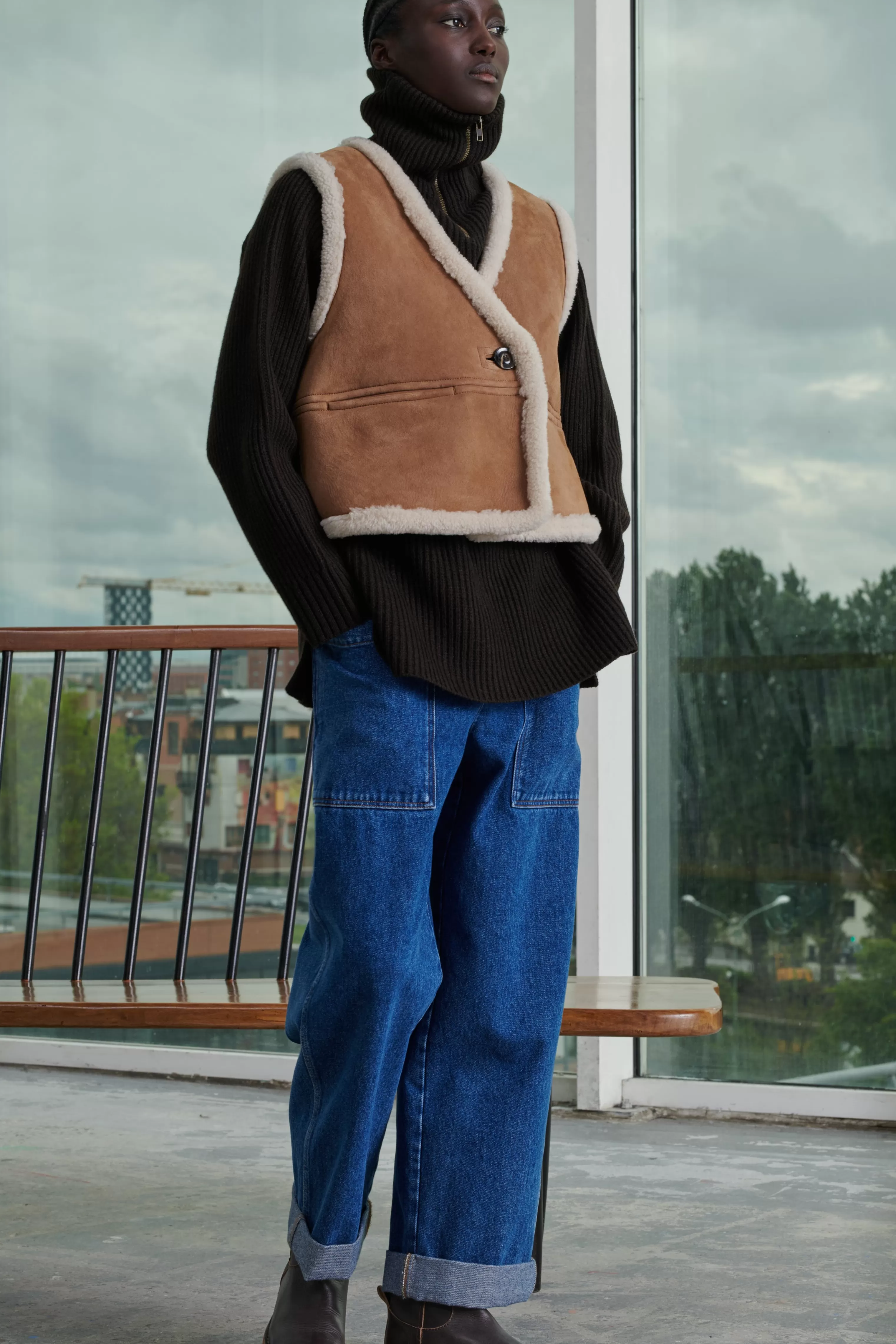 gilet_sans_manches_pyrenees_736343.webp Soeur -GILET SANS MANCHES PYRENEES Miel