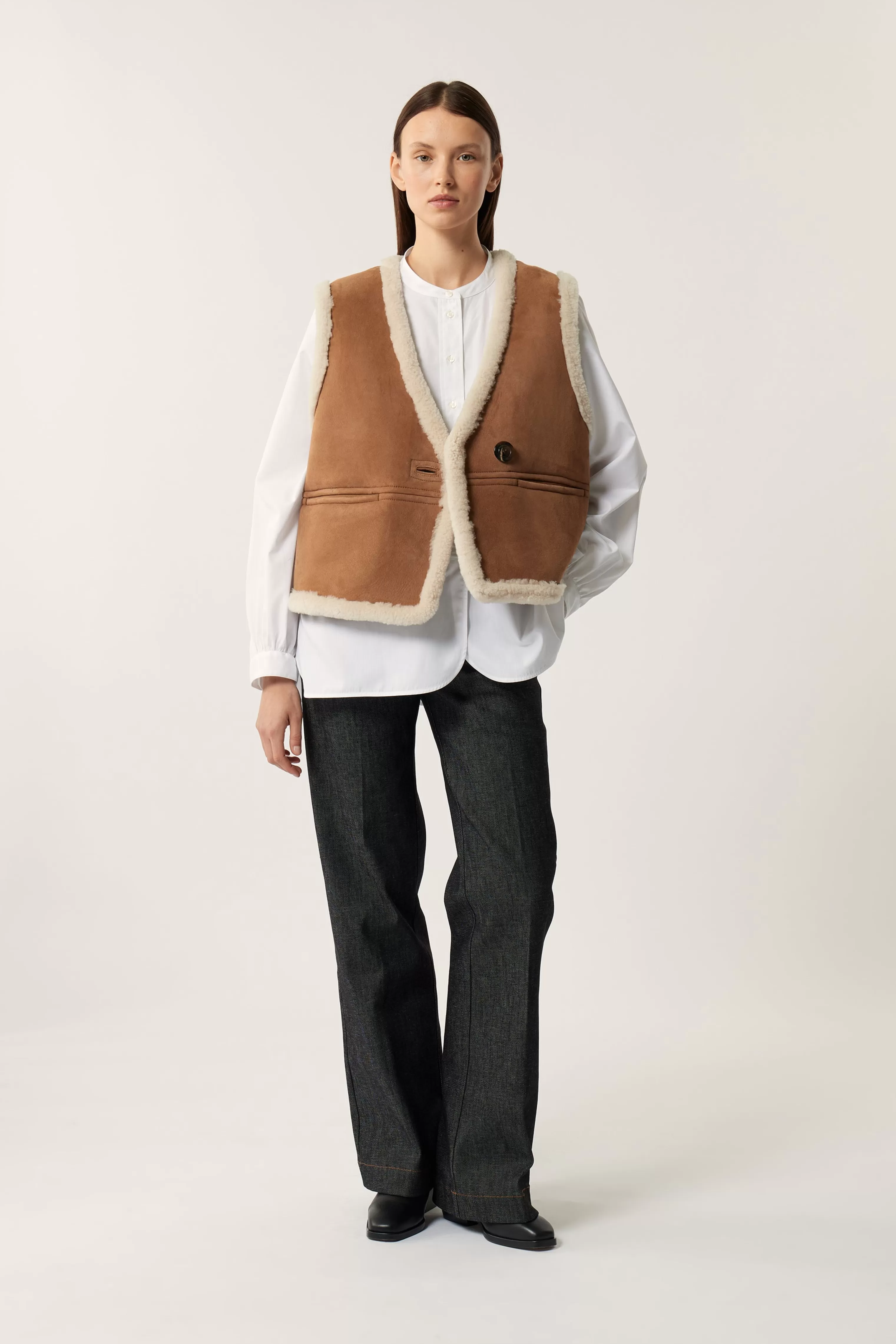 gilet_sans_manches_pyrenees_737441.webp Soeur -GILET SANS MANCHES PYRENEES Miel