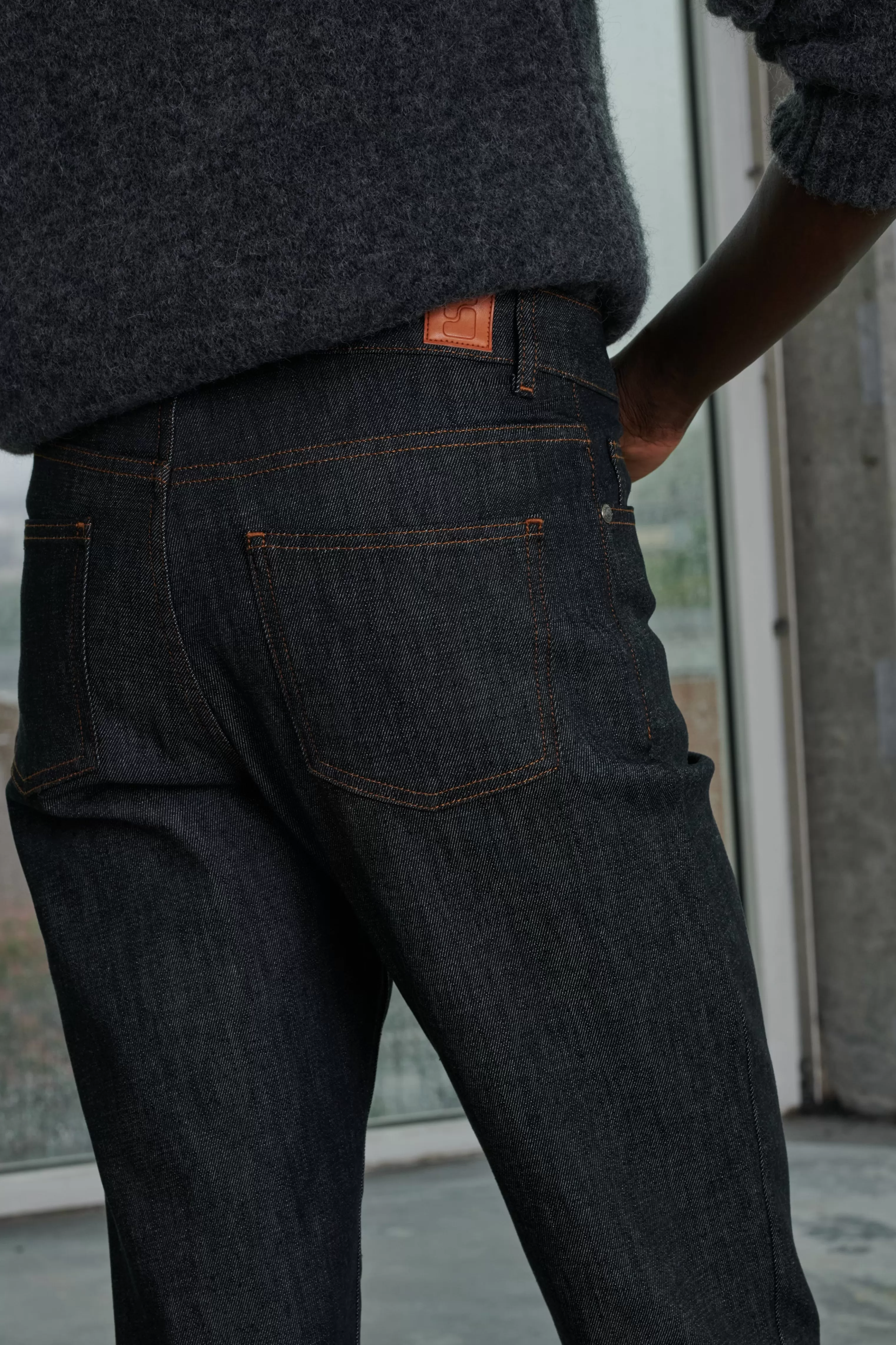 jean_barney_728019.webp Soeur -JEAN BARNEY Noir