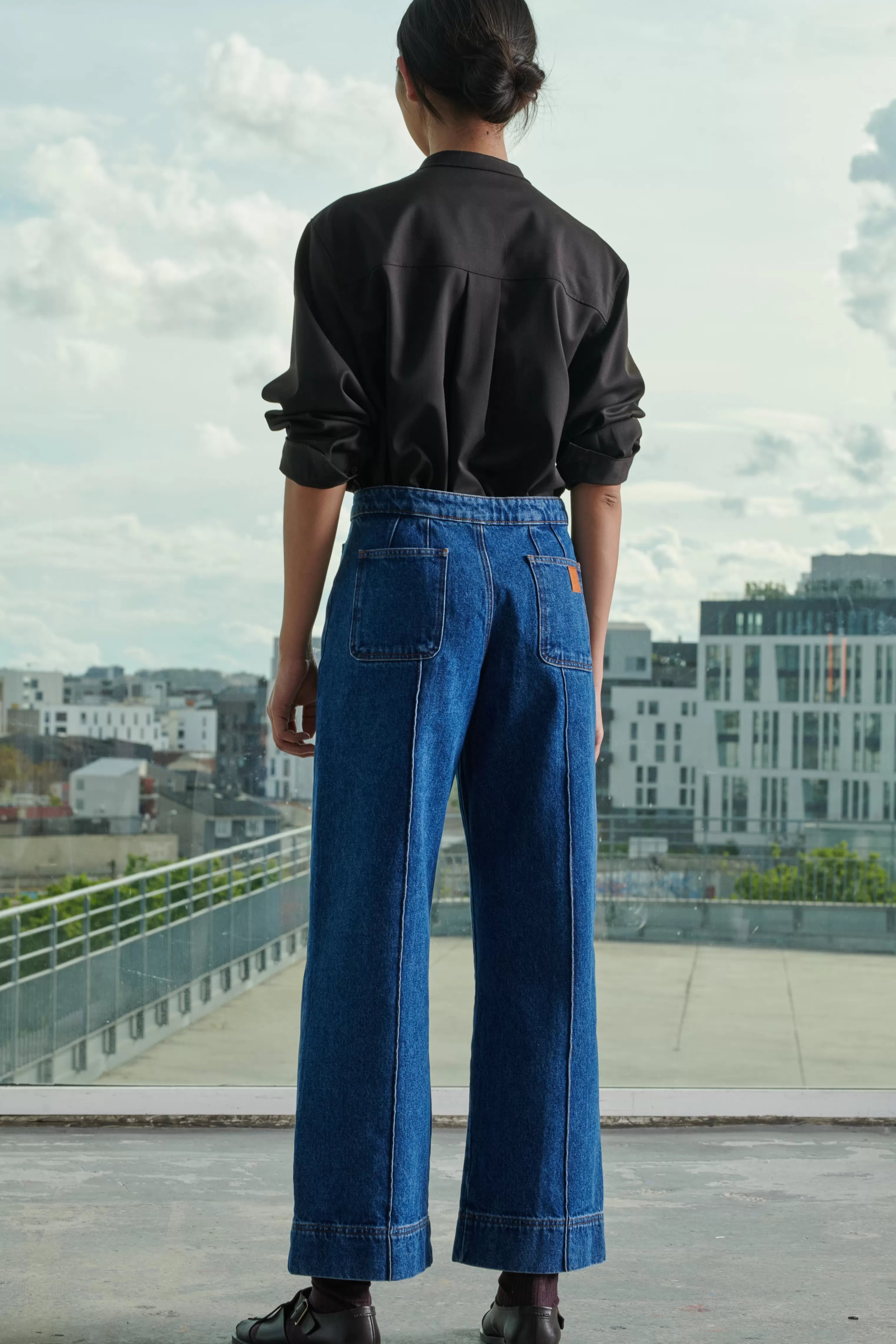 jean_harry_727861.webp Soeur -JEAN HARRY Bleu